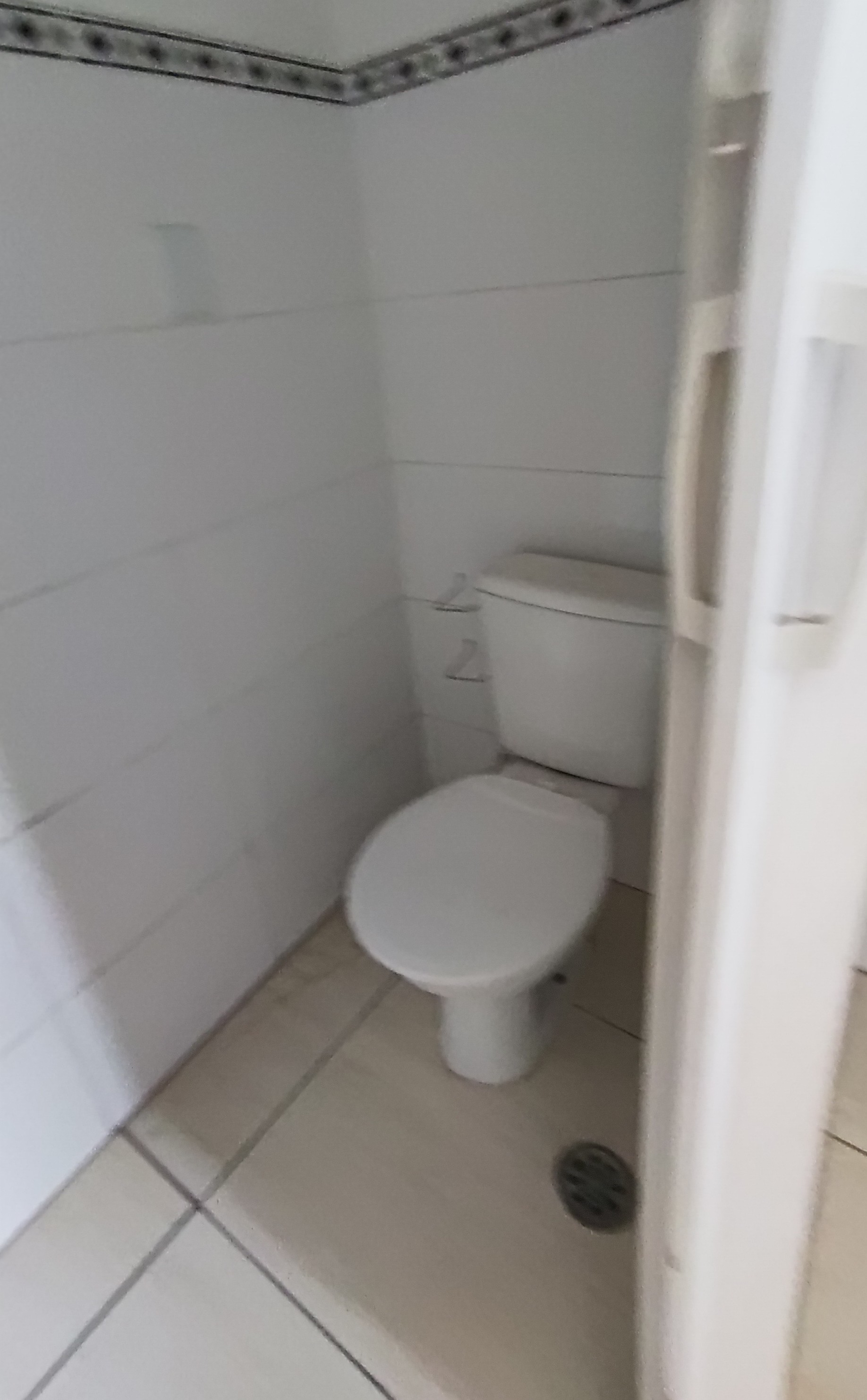 83841