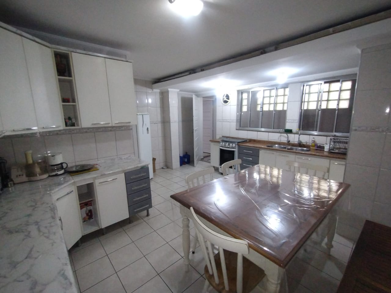 285948