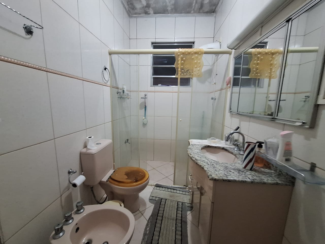 277957
