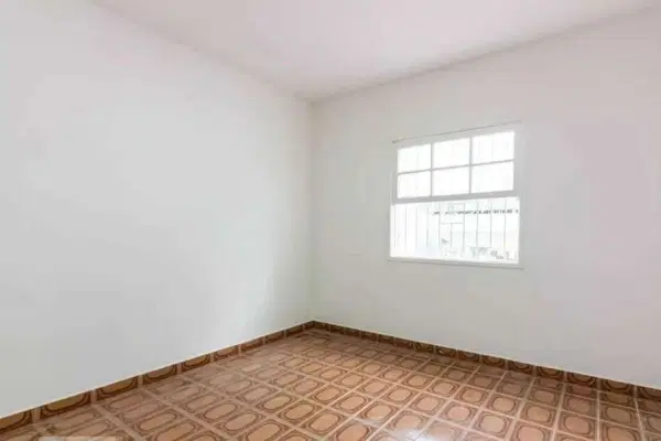 303521