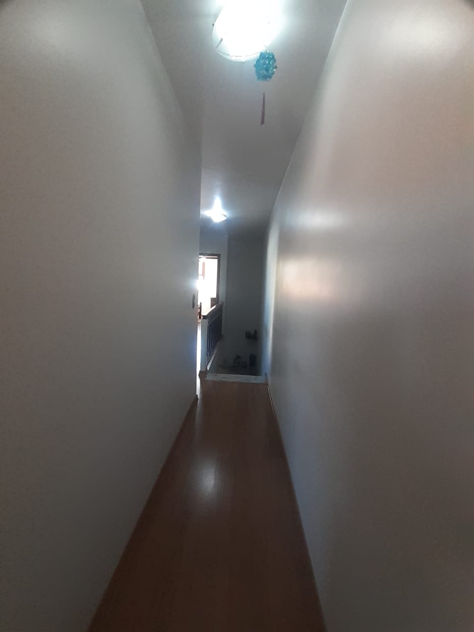 303548